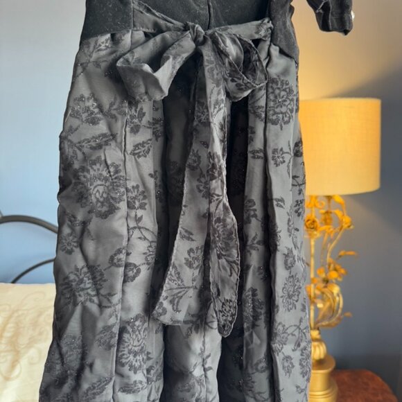 Girls Formal Black Velvet Dress NWT - Picture 5 of 11